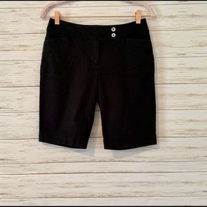 White House Black Market Slim Bermuda Short
